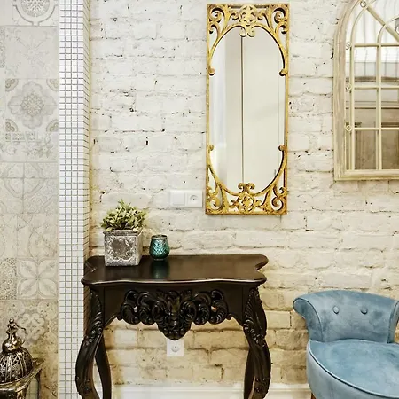 Silent Center Boutique Apt. +free Parking アパート *