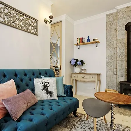 Silent Center Boutique Apt. +free Parking Apartamento