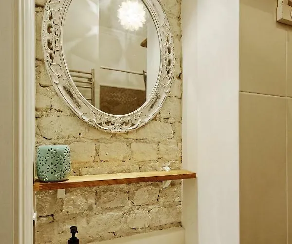 Silent Center Boutique Apt. +free Parking * Рига