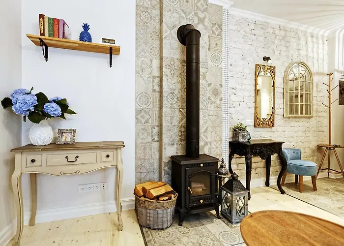 Silent Center Boutique Apt. +free Parking Апартаменты *