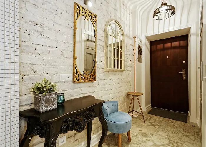 Silent Center Boutique Apt. +free Parking Διαμέρισμα *