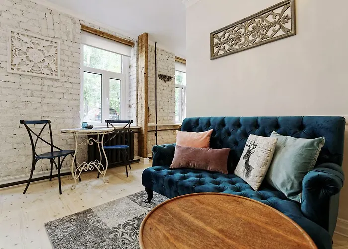 Апартаменты Silent Center Boutique Apt. +free Parking